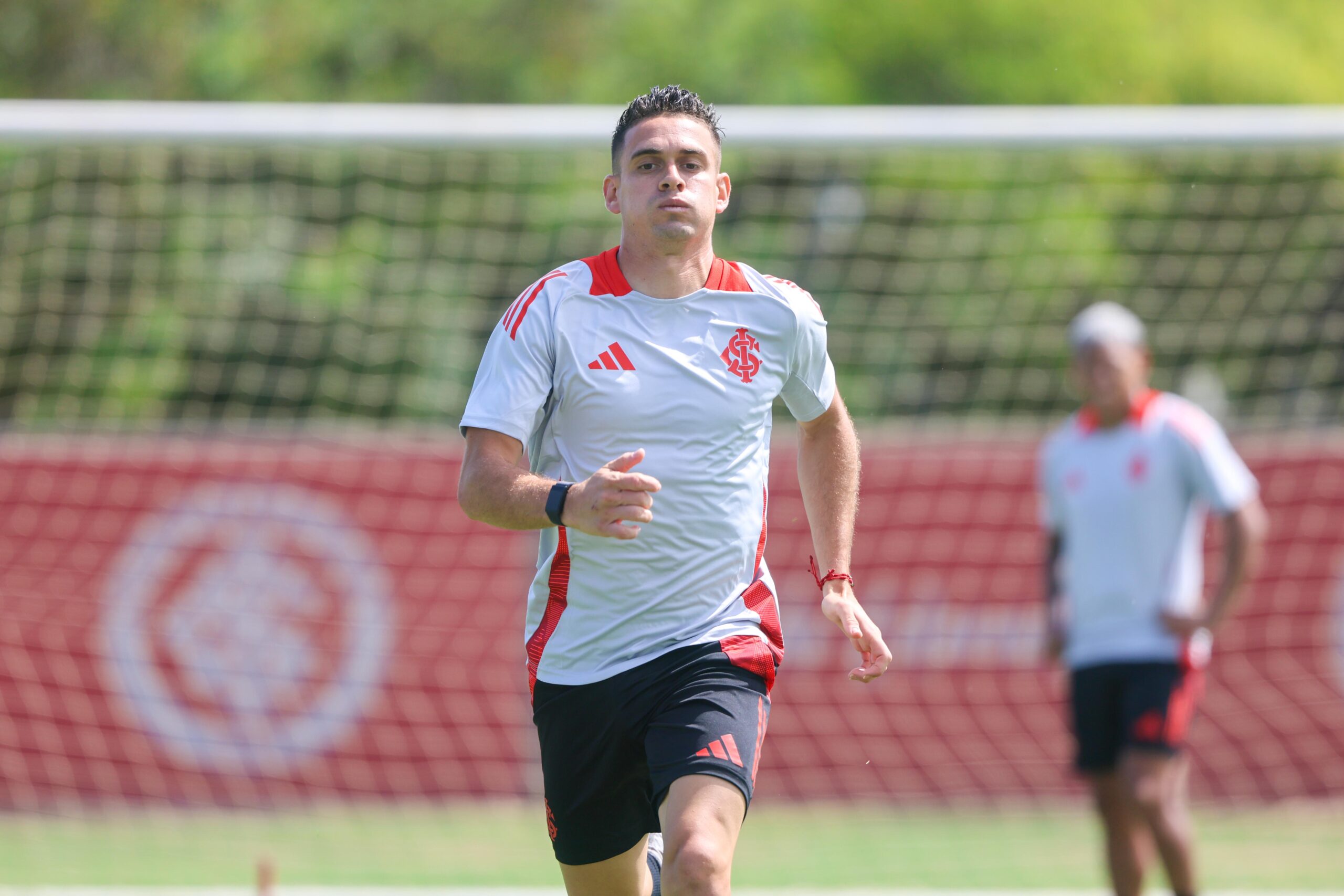 Inter retoma treinos após vitória sobre o São José e foca no confronto contra o Avenida