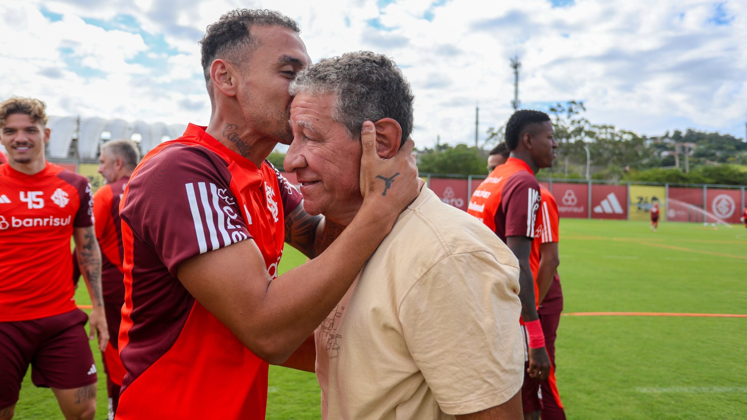 Inter divulga detalhes da despedida de Banha e Juarez junto ao elenco; confira