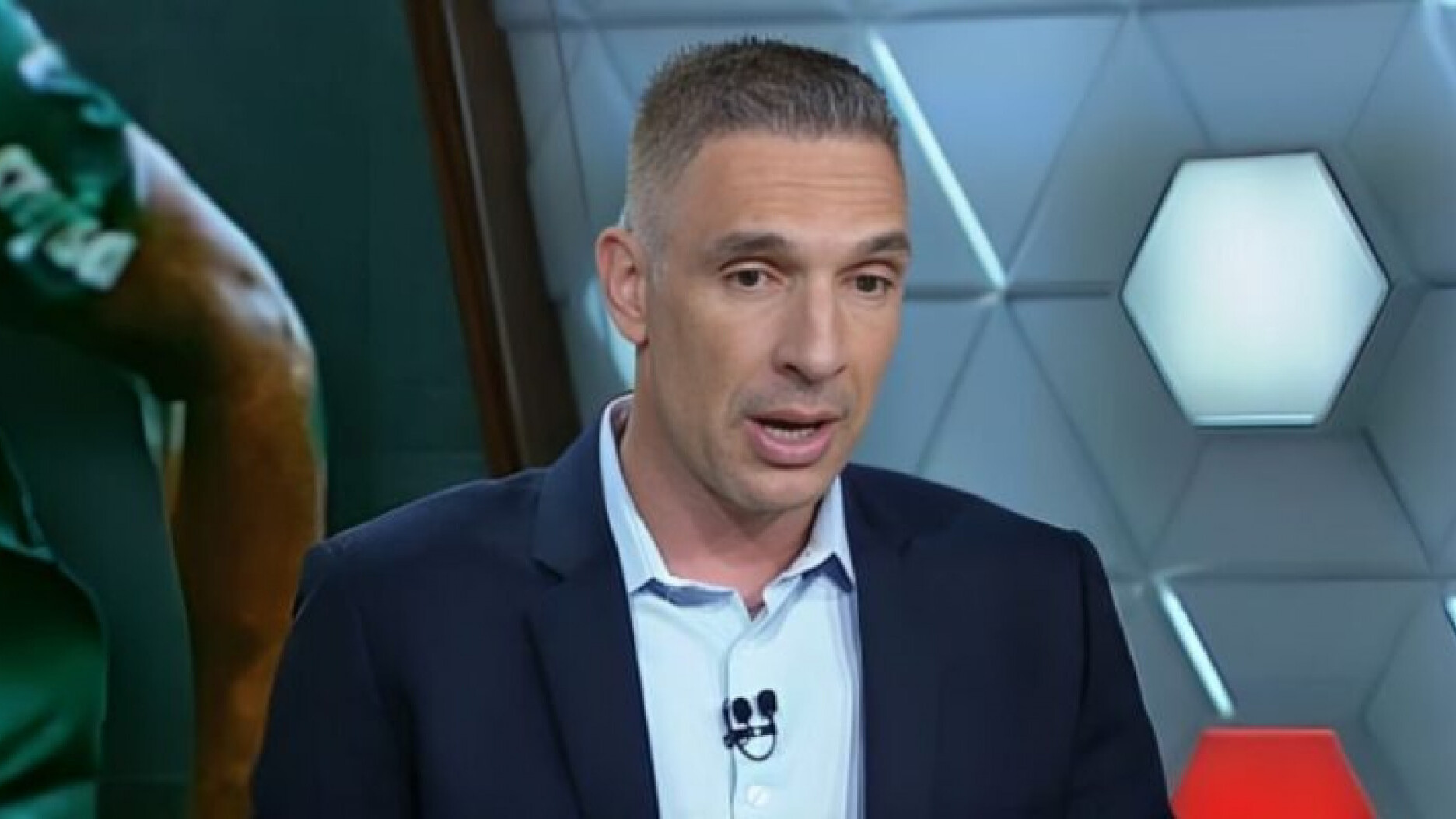 Cobrança forte? Repercute comentário de Fernando Prass após empate do Inter