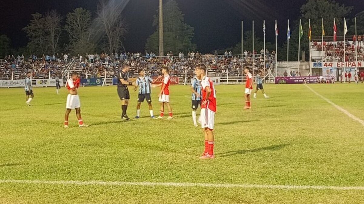 Com arrancada impressionante de promessa, Inter vence clássico Gre-Nal pelo Efipan; confira