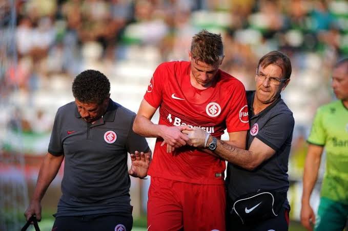 Ex-Inter retorna ao Brasil para atuar em clube da Série B