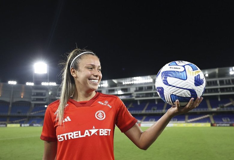 Inter tem pendência financeira com Priscila, ex-atacante do clube; veja os valores: