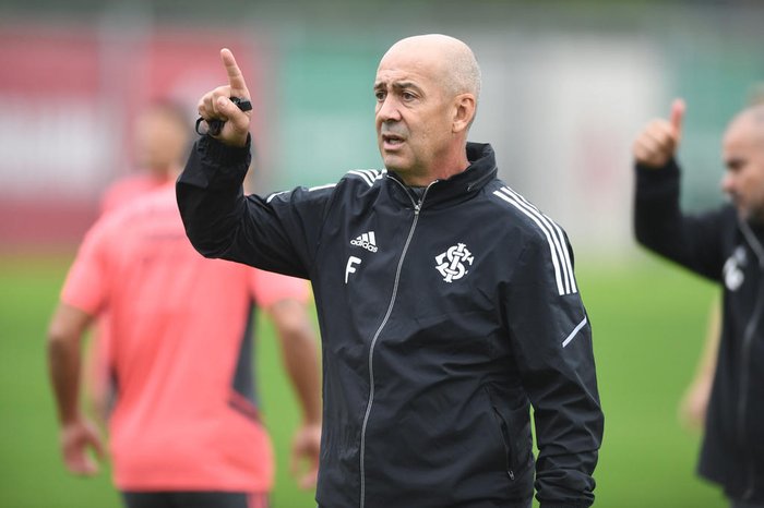 Uma informação surpreendente sobre Flávio de Oliveira, ex-preparador físico do Inter