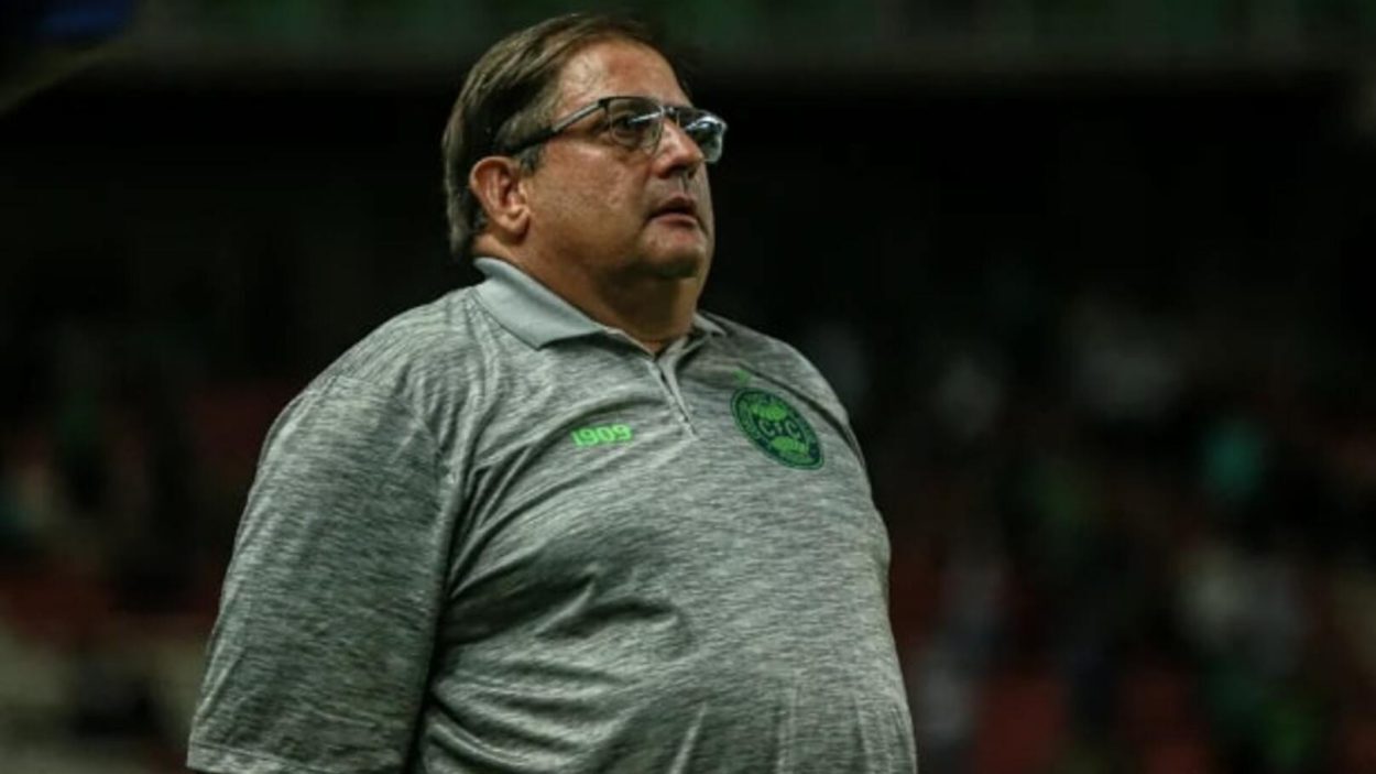Ex-Inter, Guto Ferreira é anunciado em novo clube