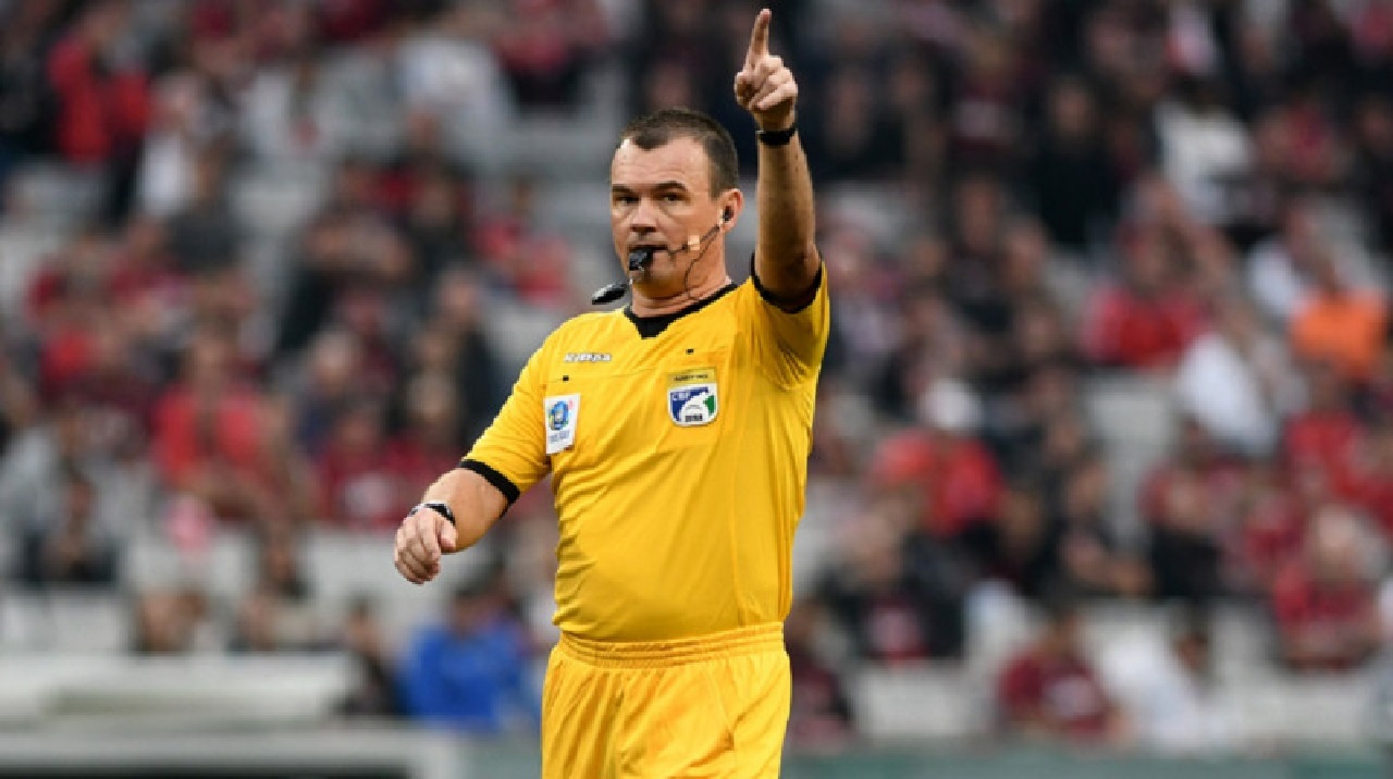 Leandro Vuaden esclarece como será feita a escolha do VAR na reta final do Gauchão