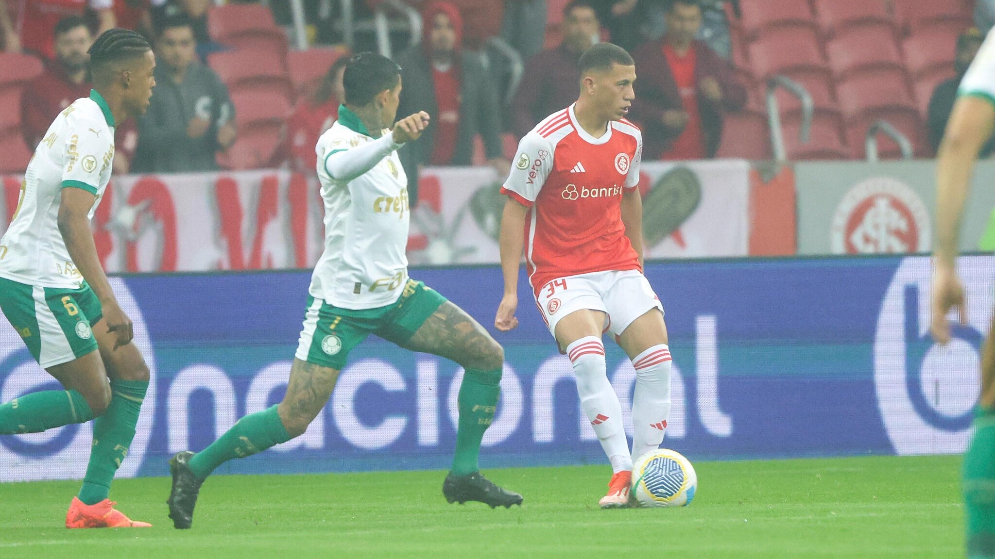 Os palpites para o confronto entre Inter e Palmeiras pelo Brasileirão