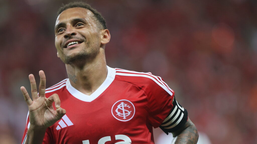 Reconhecimento de peso: Alan Patrick entra na pré-lista de Ancelotti para a Seleção Brasileira