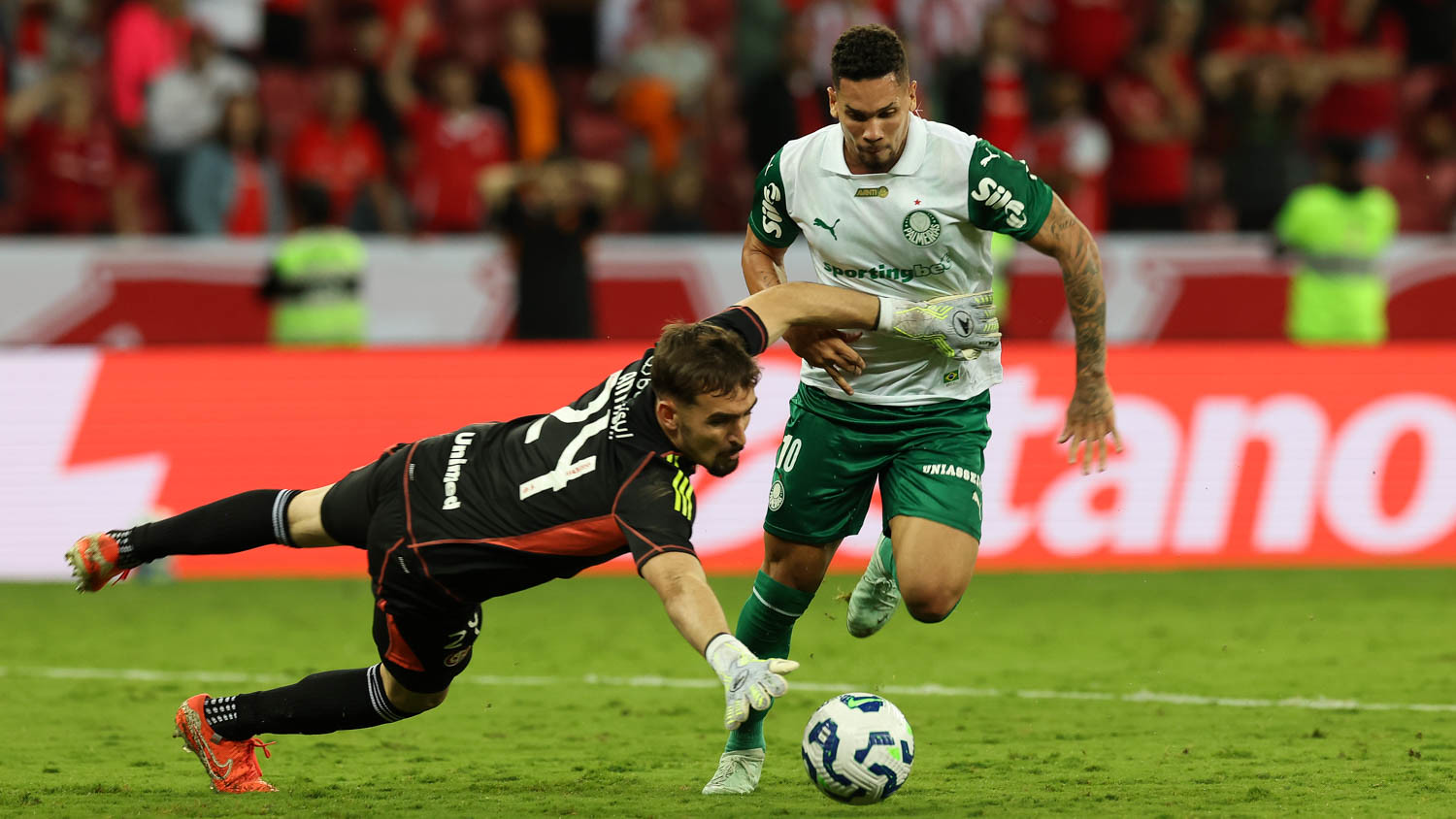 Anthoni manda recado sobre o “favoritismo” do Inter no Gre-Nal 447