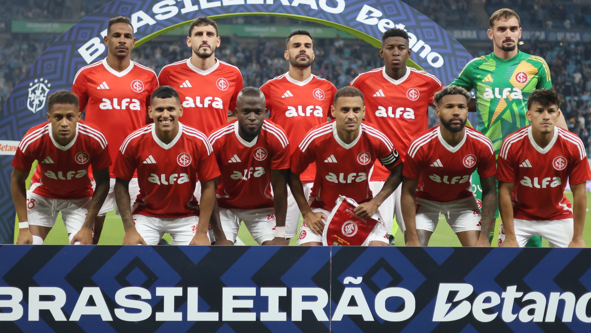 As notas dos jogadores do Inter no empate contra o Grêmio pelo Brasileirão