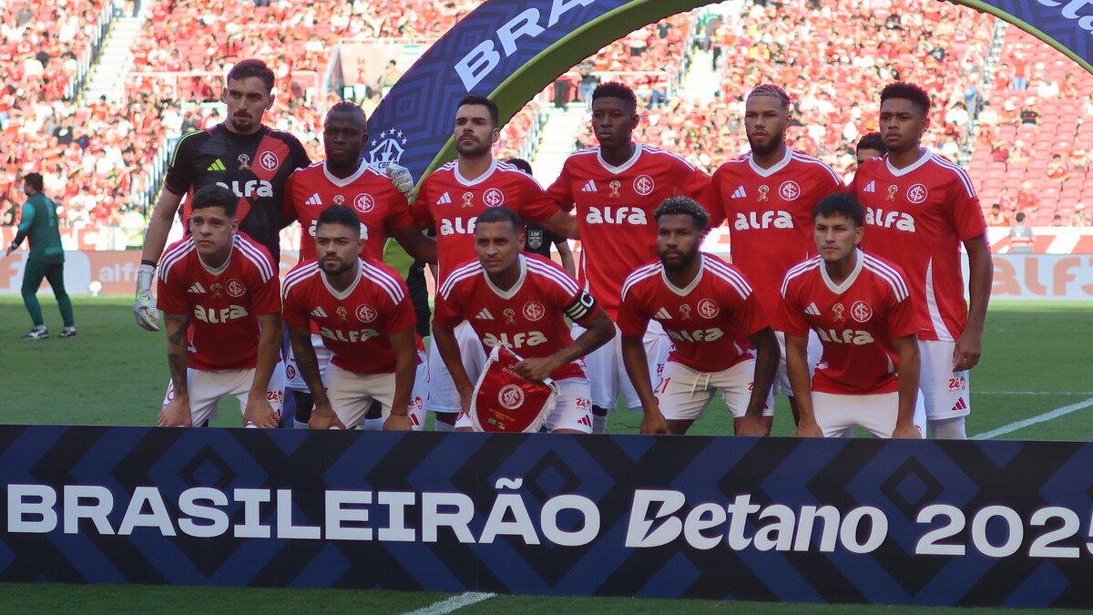 Estudo divulga chances do Inter no Brasileirão após triunfo contra o Vitória