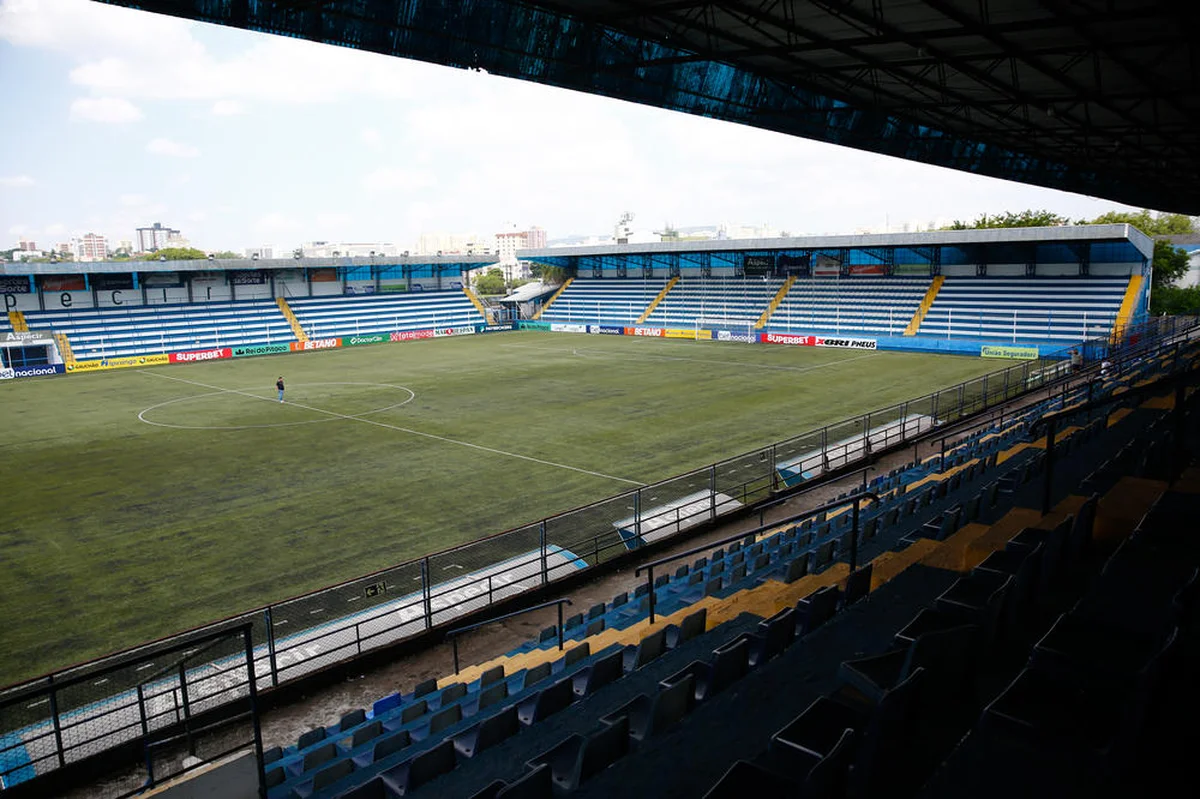 Grenal decisivo do futebol feminino será no estádio do Zequinha
