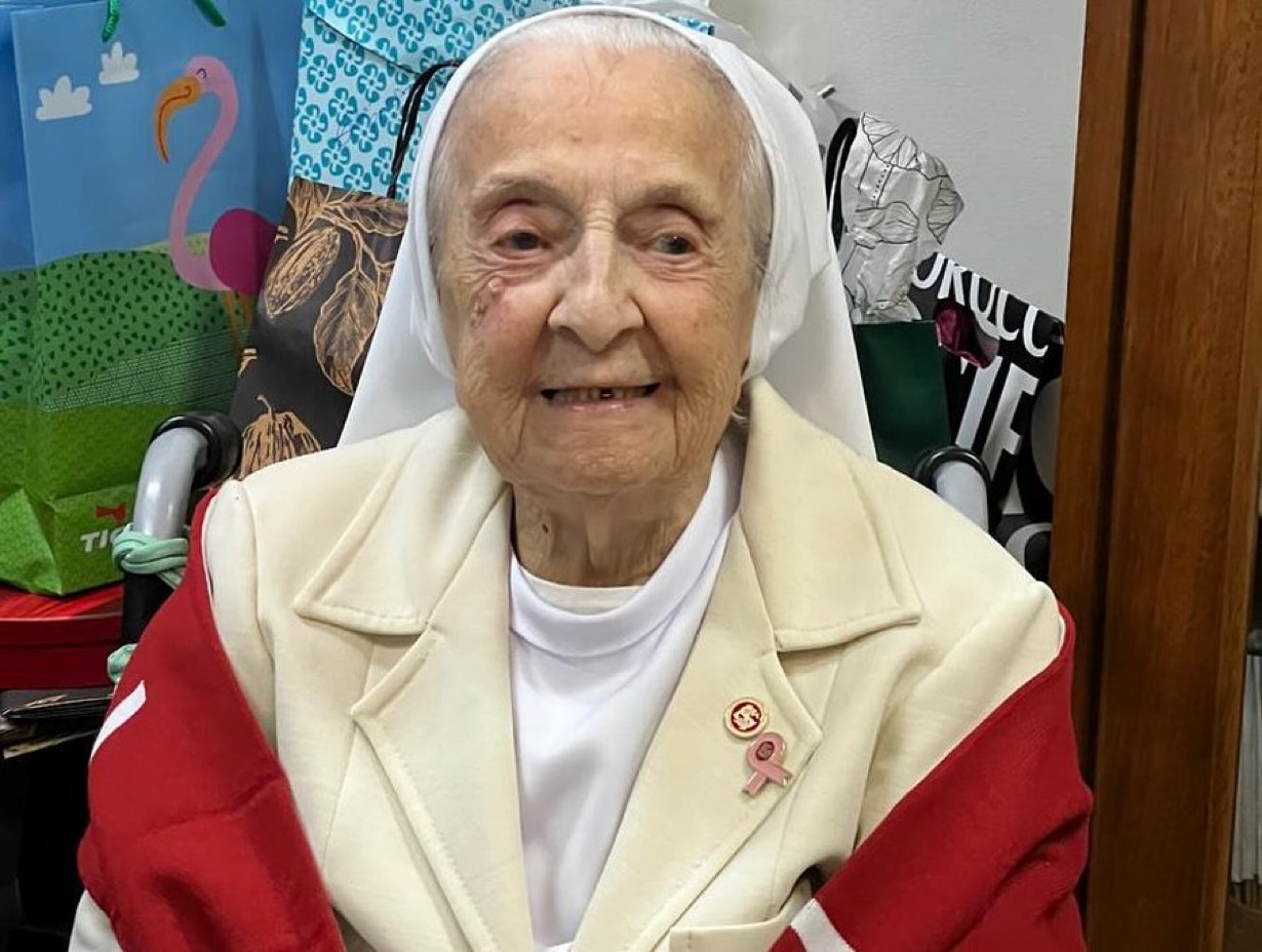 Luto no Beira-Rio: morre Madre Inah Canabarro, torcedora símbolo do Inter e mulher mais velha do mundo