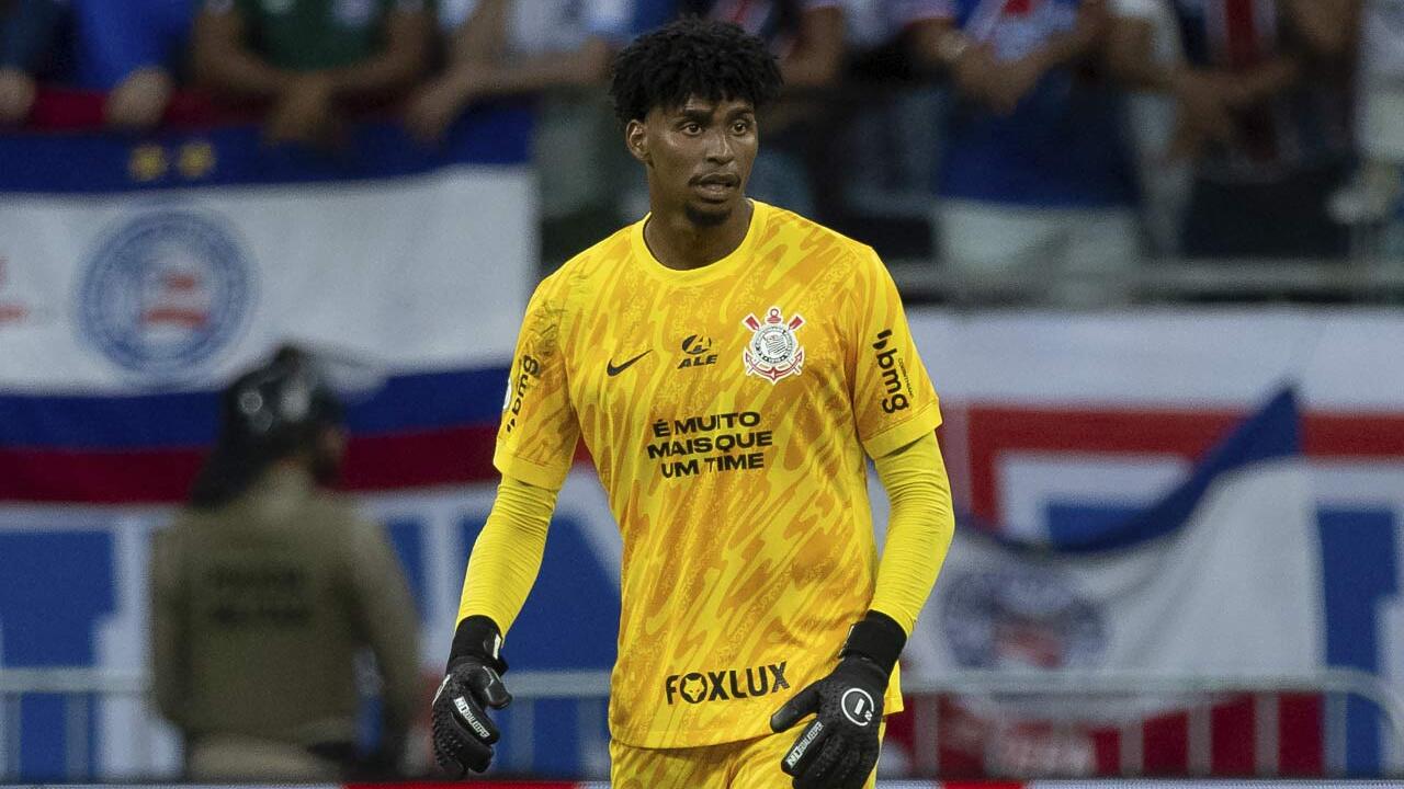 Hugo Souza critica Vitão após empate entre Inter e Corinthians