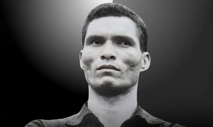 O lendário jogador que marcou a história de Inter e Botafogo