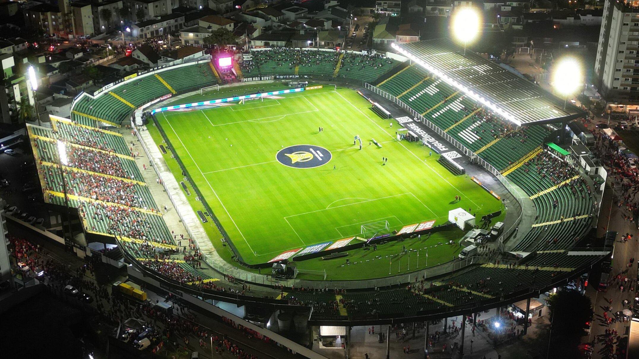Sobre a expectativa de público para o jogo entre Maracanã-CE e Inter