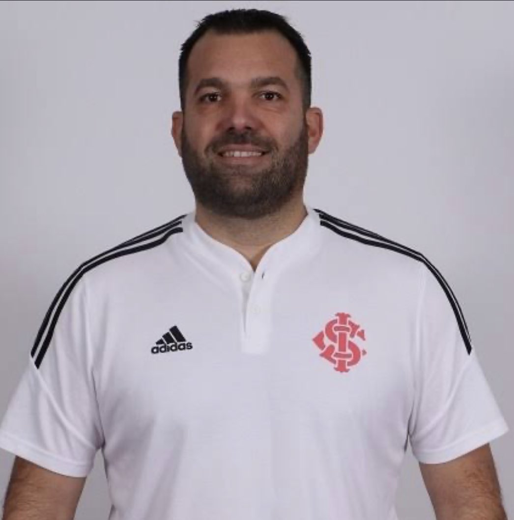 “Gratidão eterna ao Inter”: Deive Bandeira se emociona ao relembrar 17 anos no Clube do Povo