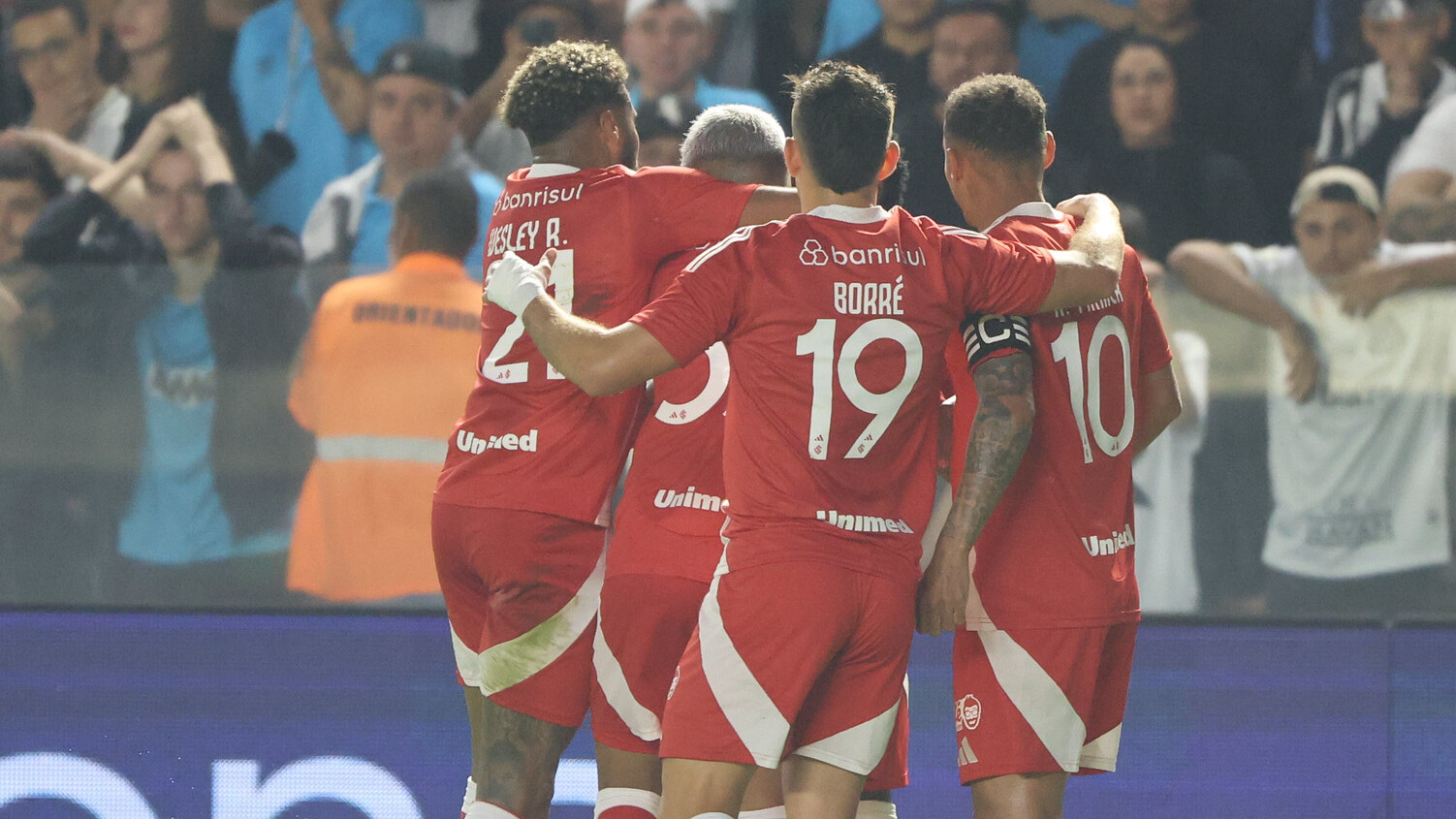 Inter alfineta eliminação do Grêmio na Sul-Americana; confira