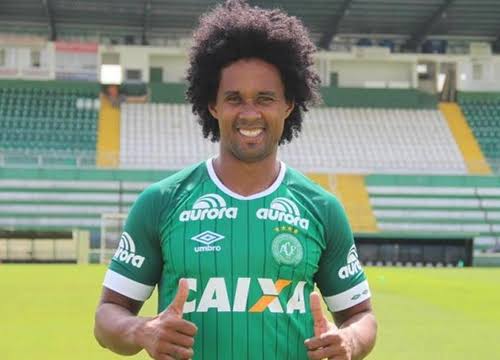 Uma informação envolvendo o filho de Kempes, que joga na base do Inter