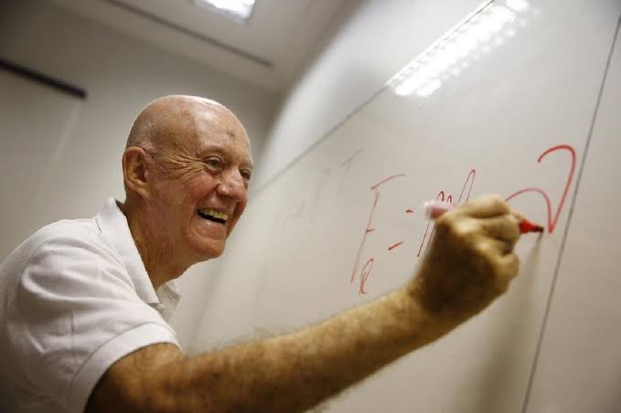 Luto: Inter presta homenagem ao falecimento de histórico conselheiro do clube