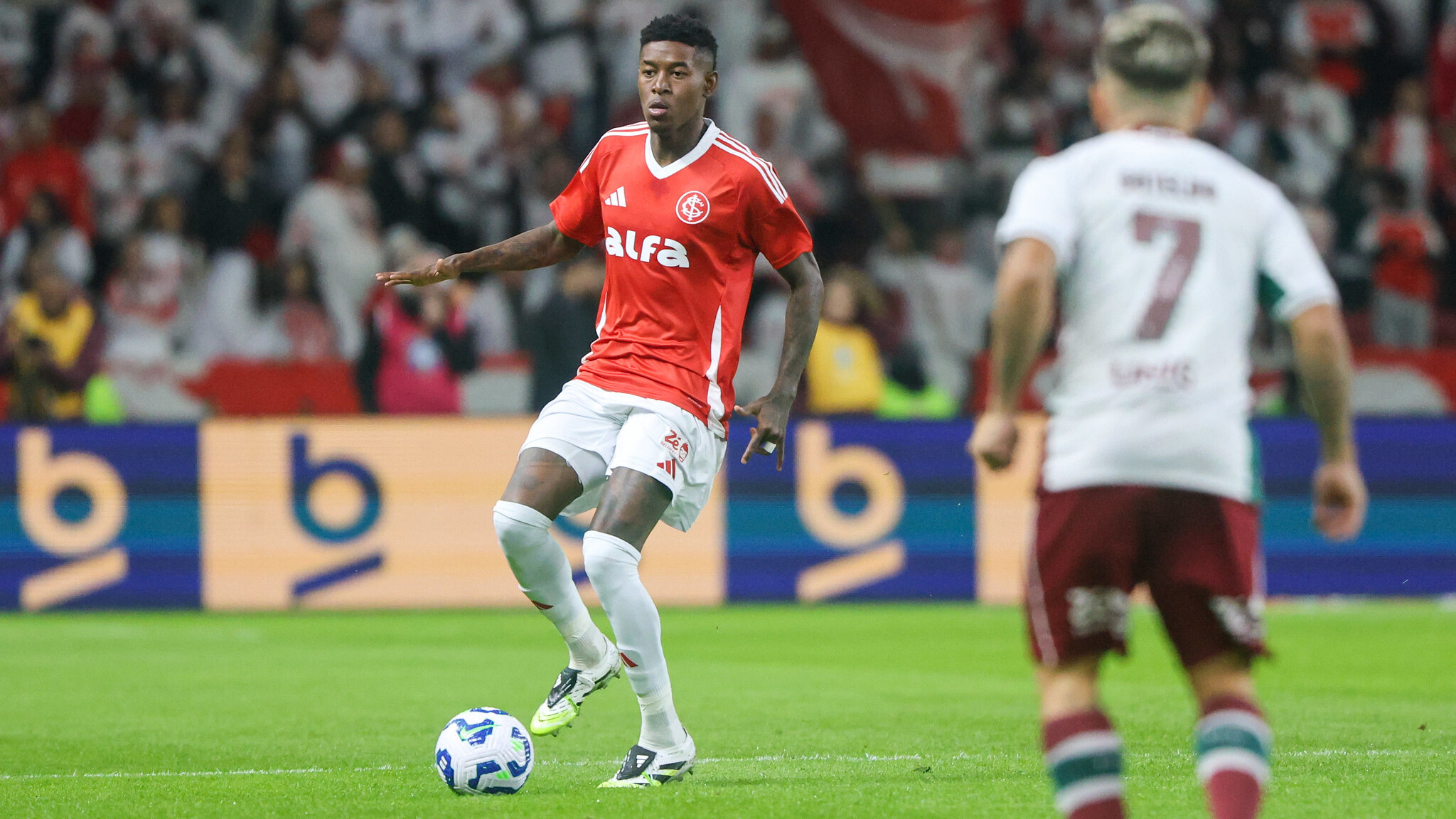 Entenda uma situação envolvendo Vitão para a decisão contra o Fluminense