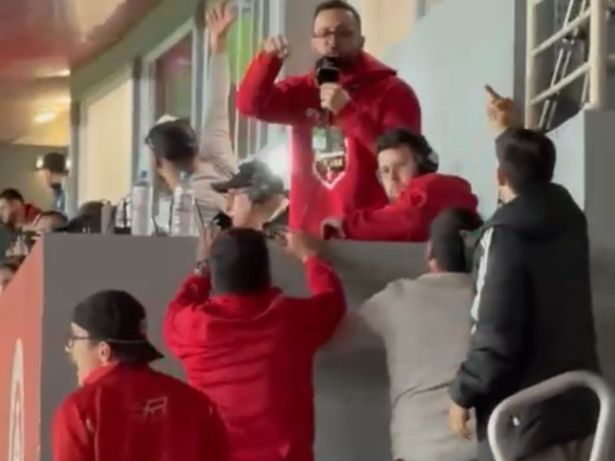 Canal do Baldasso é alvo de hostilidade no Beira-Rio; veja imagens
