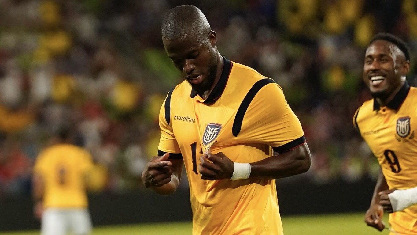 O belo gol marcado por Enner Valencia que gerou críticas dos colorados