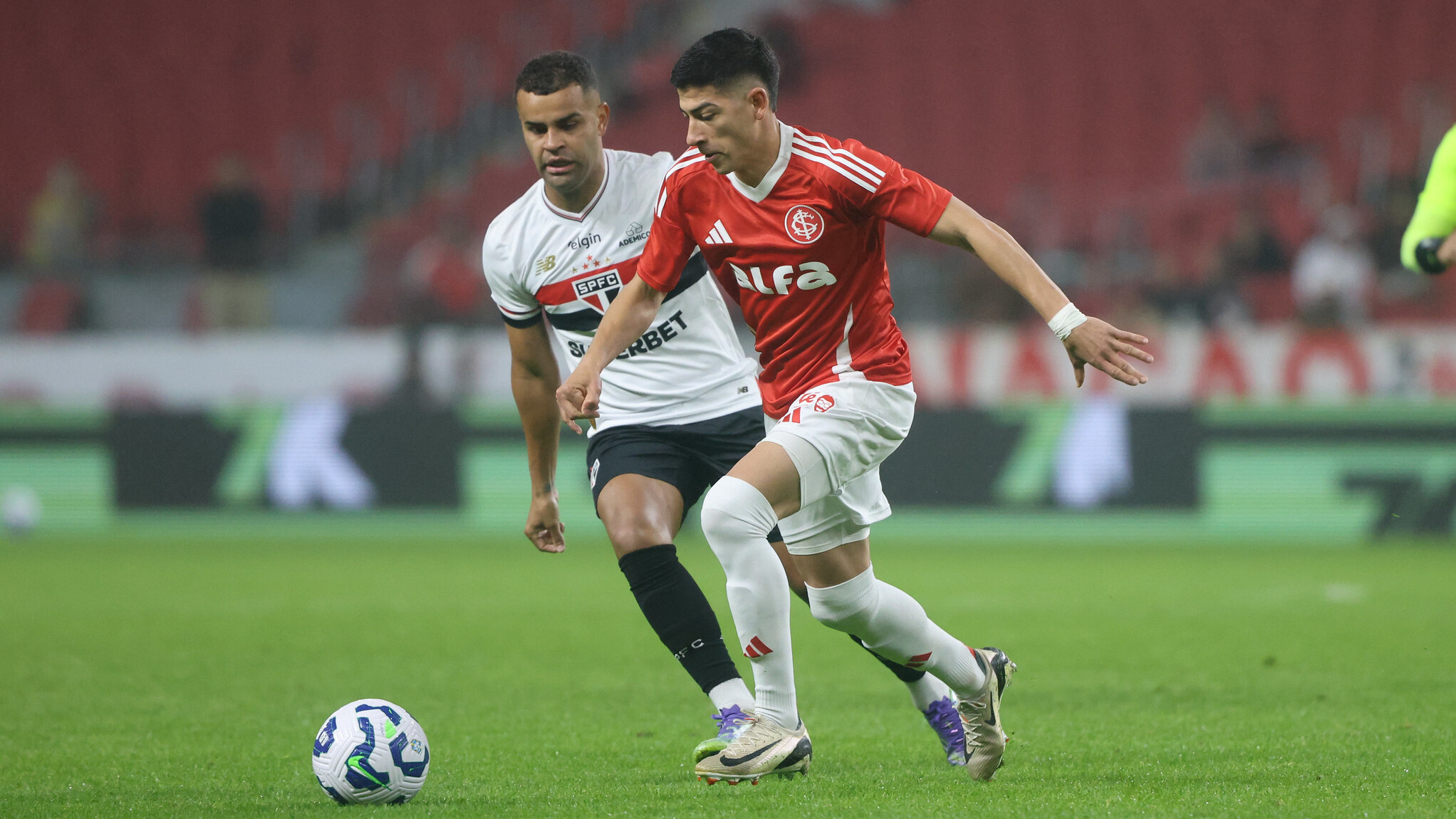 Veja quem joga mais e quem quase não entra em campo no Inter com Ramón Díaz