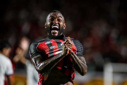 Como chega o Vitória para a decisão contra o Inter pelo Brasileirão