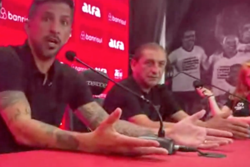 Emiliano Díaz desabafa após derrota: “É fácil bater em todo mundo, mas estamos aqui para colocar a cara”