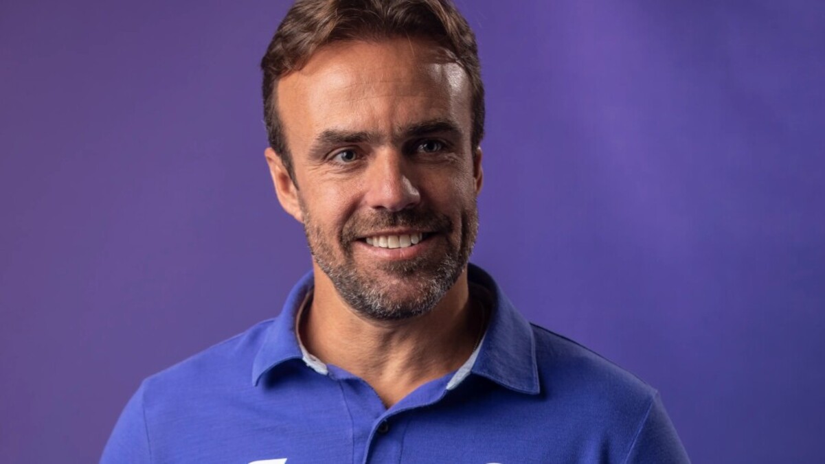 Roger Flores é direto ao comentar briga do Inter contra o rebaixamento