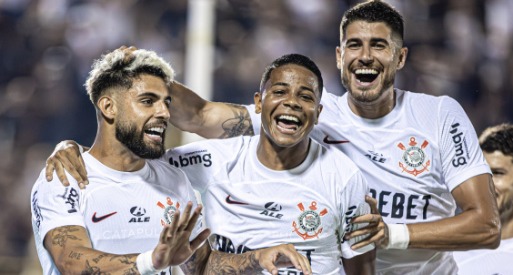O motivo que faz o Inter ficar longe de contratar atacante do Corinthians