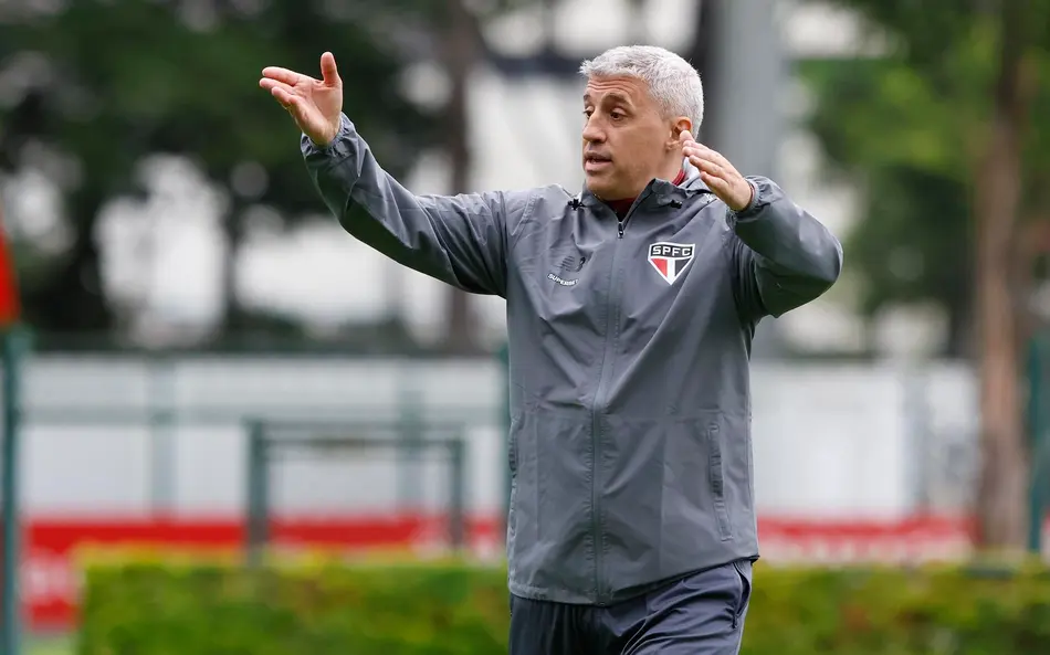 São Paulo escalado para a decisão diante do Inter; veja