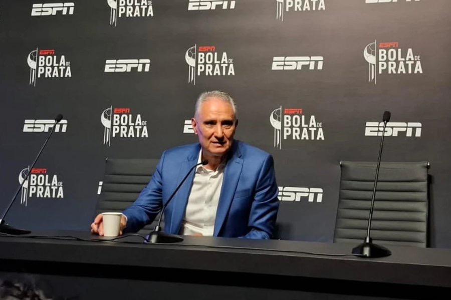 Tite surpreende e emociona ao falar de Abel Braga e do Inter 