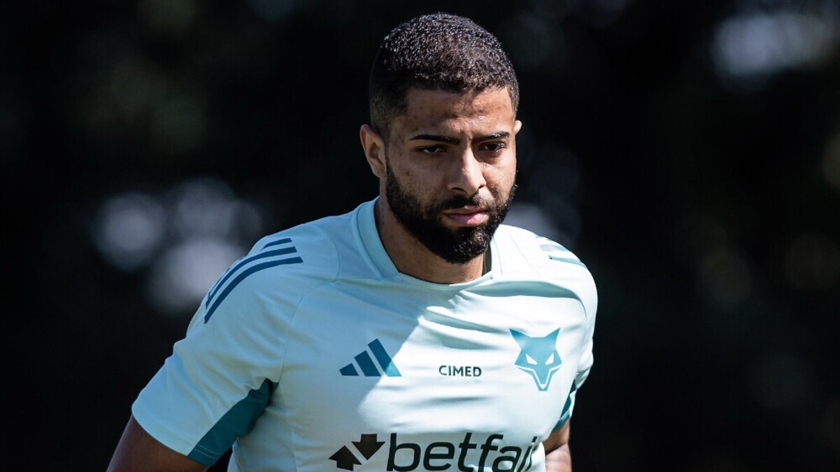 A posição de zagueiro do Cruzeiro após polêmica envolvendo o Inter