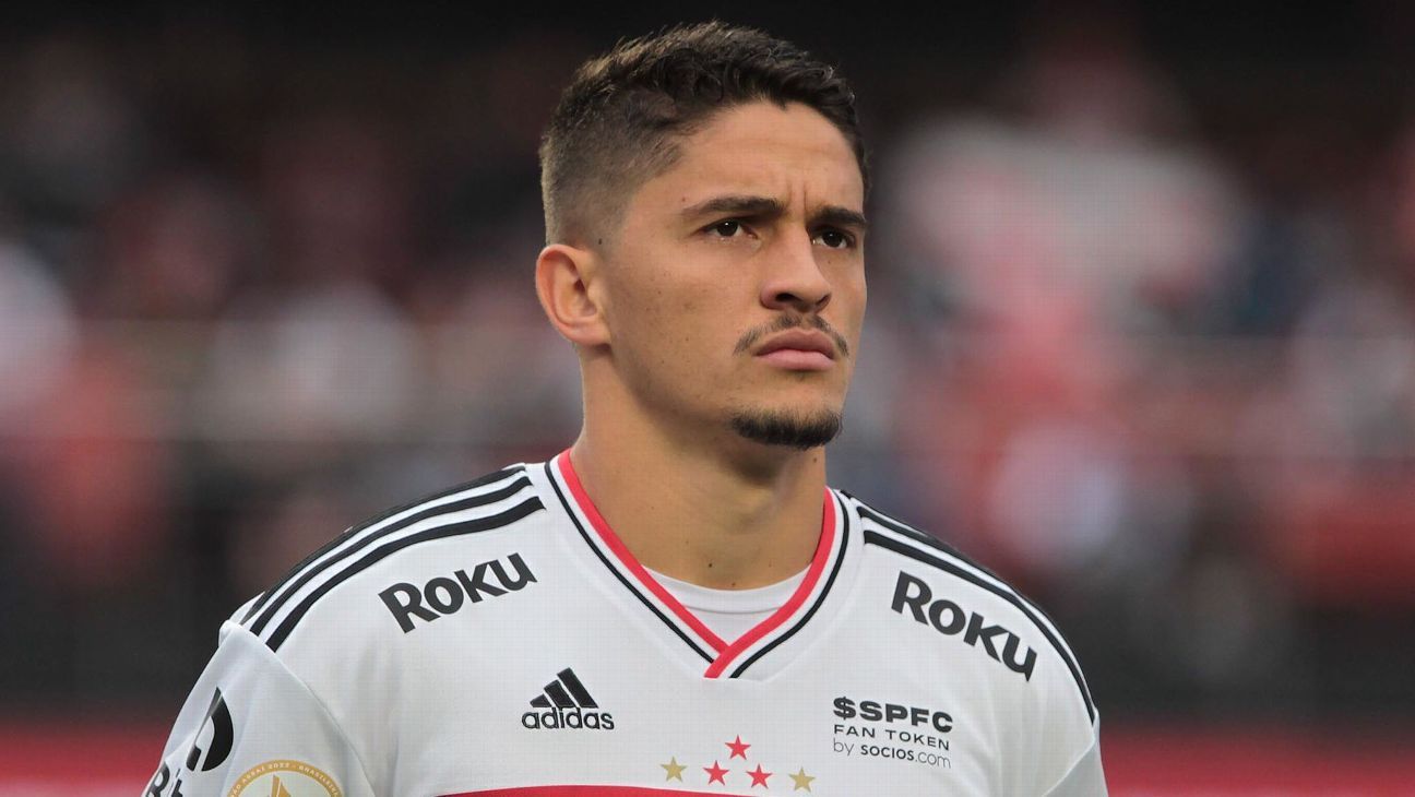 Meio-campista procurado pelo Inter deve reforçar adversário