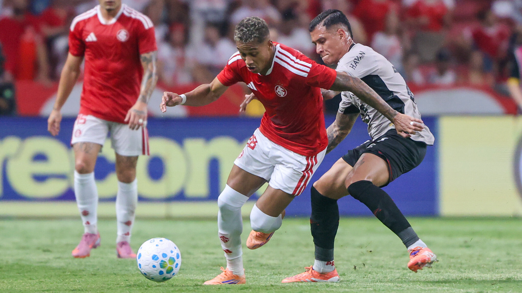Inter tem dificuldades com modelo de jogo específico; entenda