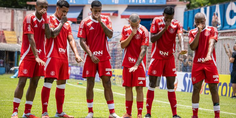 Nathan Bizzoto / Internacional