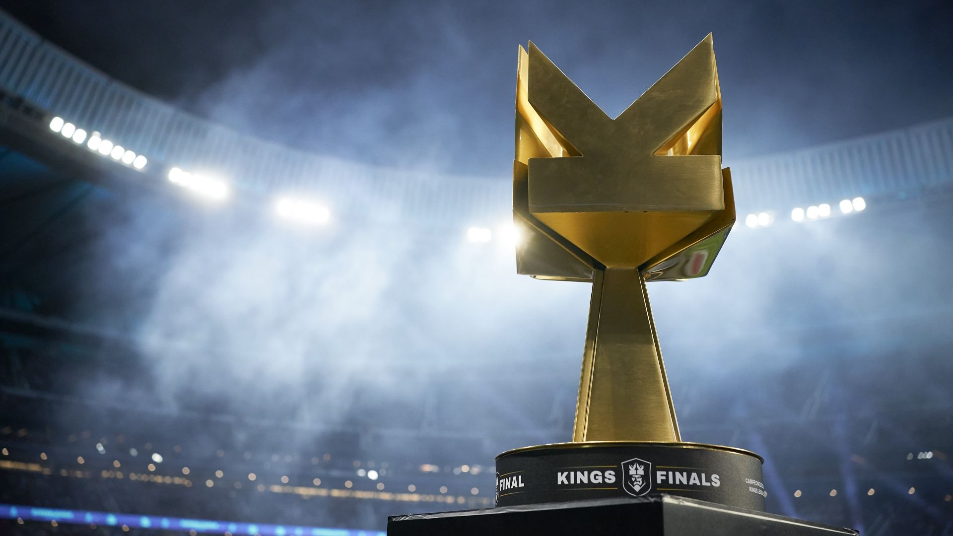 Campeão de Libertadores, Champions e Mundial toma decisão e vai jogar na Kings League