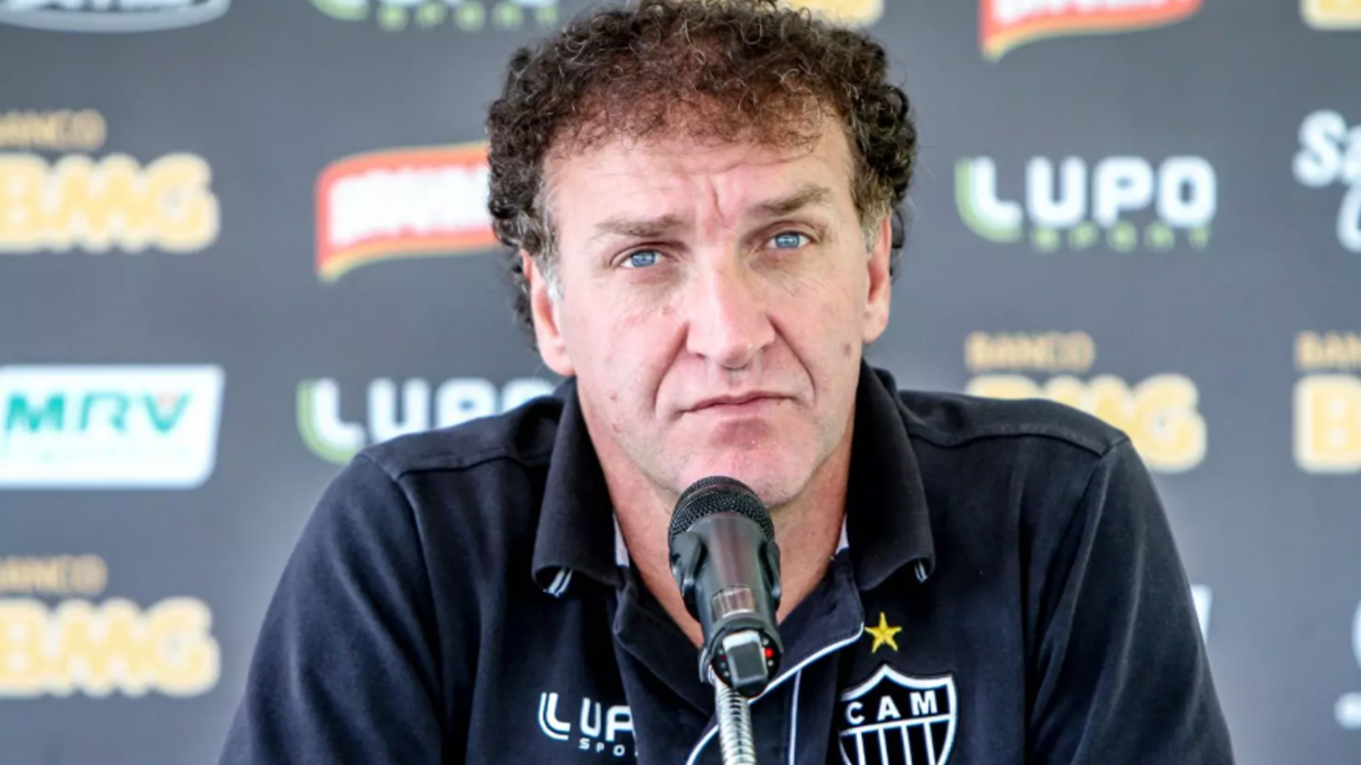 Técnico Cuca pegou de surpresa com destino tomado para a carreira