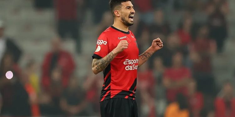 Gustavo Oliveira / Athletico