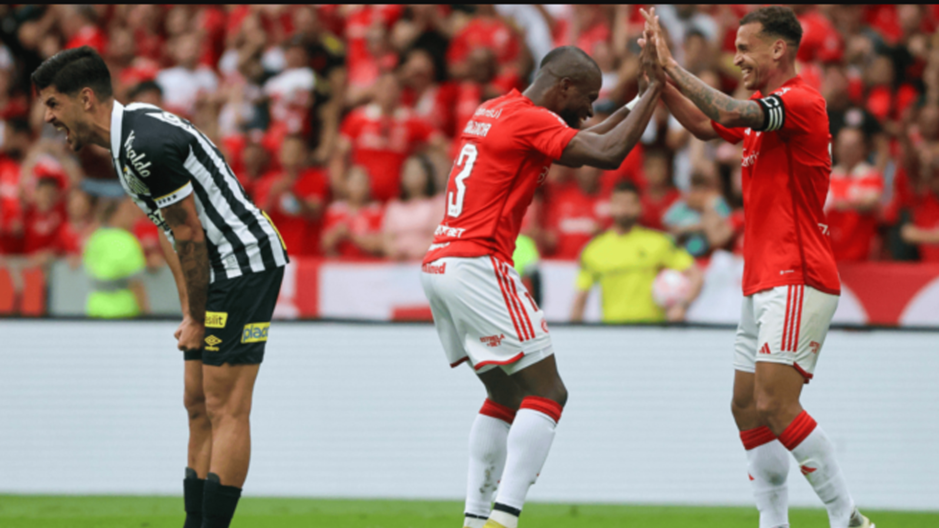 Santos x Inter pelo Brasileirão: Inteligência Artificial aponta vencedor do duelo