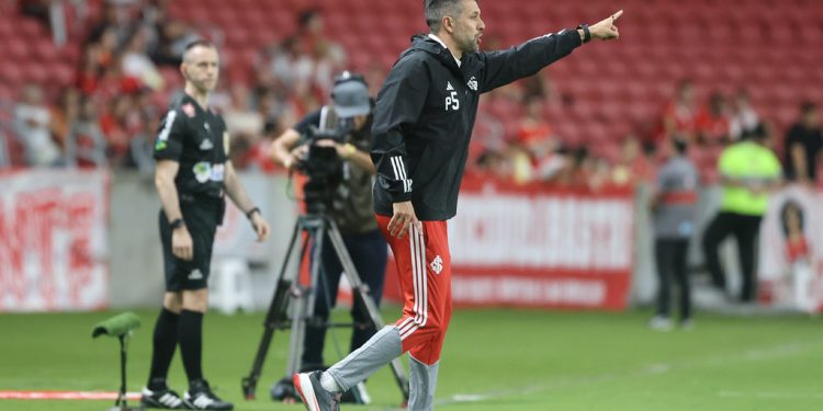 Pezzolano será treinador inter santos