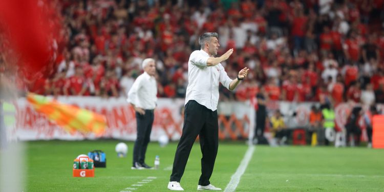 Inter opinião cancelamento concentração elenco