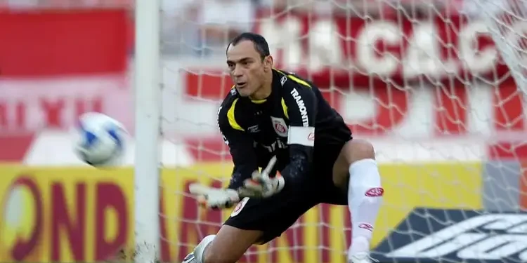 Trajetória goleiro clemer ídolo internacional