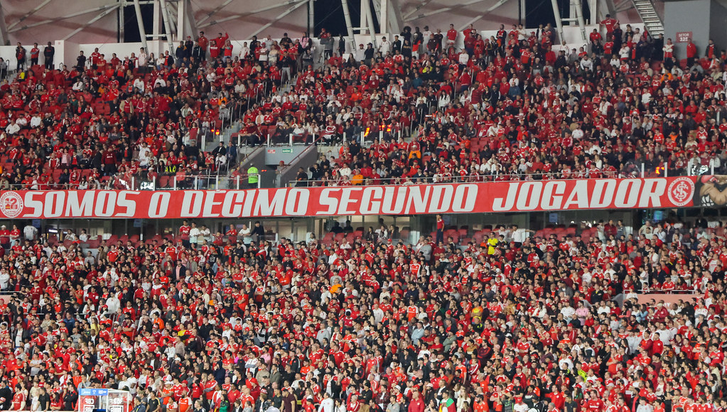 Triste posição inter média público