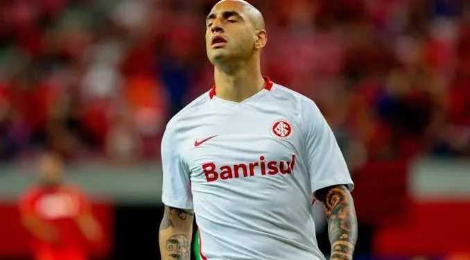 Ariel nahuelpán entrou série