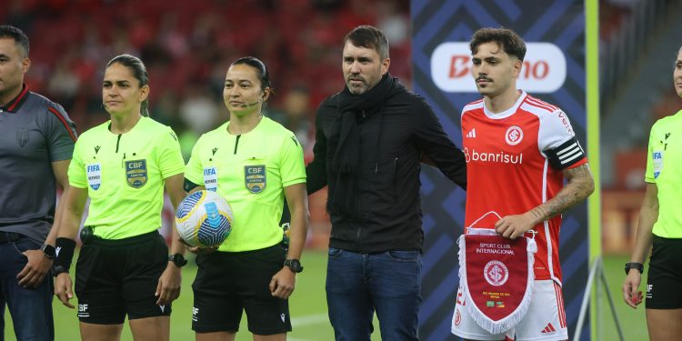 Coudet está ciente situação internacional