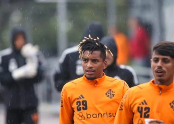 Deixaram saudades américa demite internacional