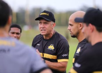 Eduardo baptista está sequência temporadas