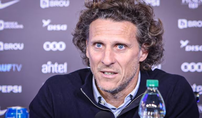 Inter forlán consegue primeira vitória